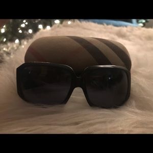 Burberry Sunglasses with original case